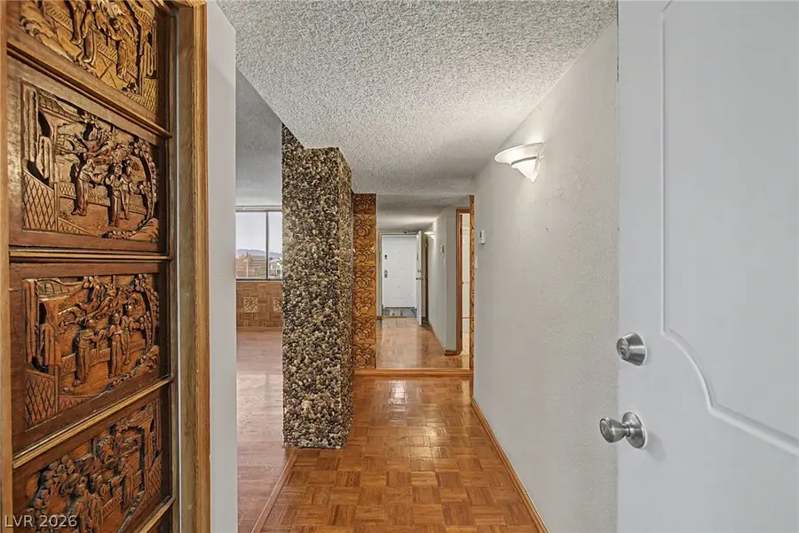 3930 University Center Drive #612, Las Vegas, NV 89119 - #3