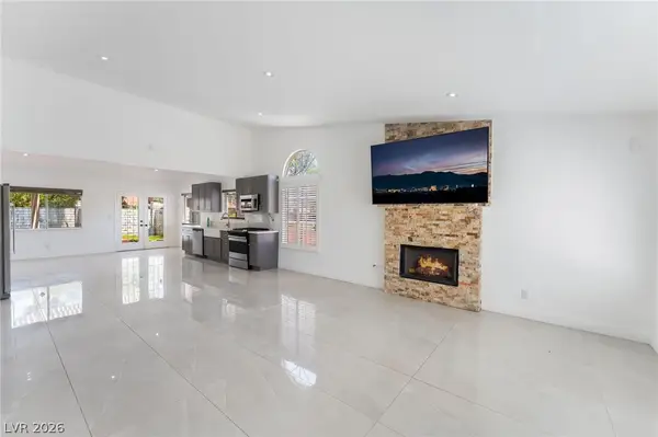 9028 Cypress Point Way, Las Vegas, NV 89117