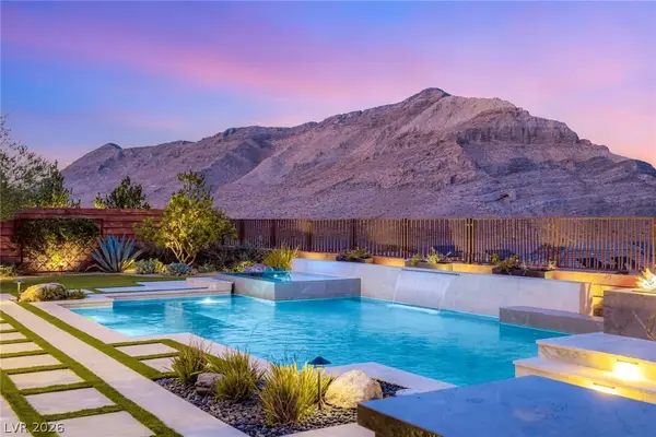 3084 The Peaks Lane, Las Vegas, NV 89138