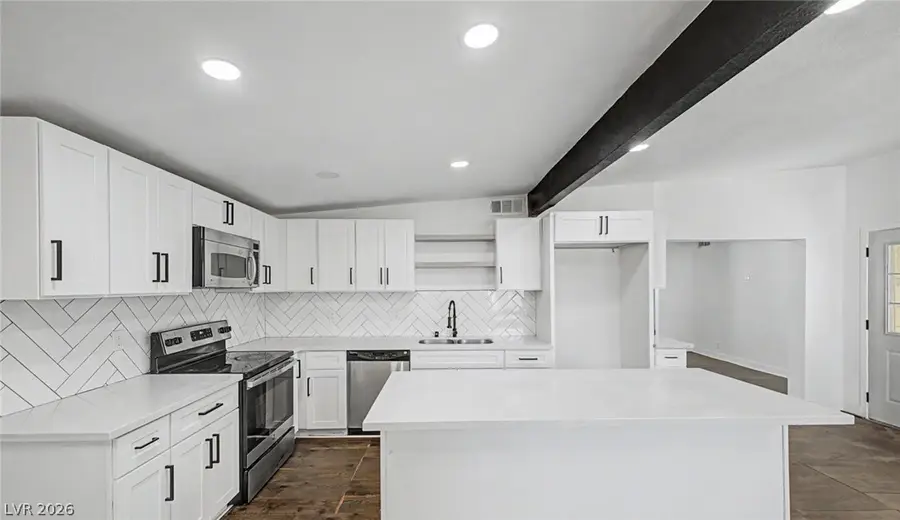 3220 Stanley Avenue, North Las Vegas, NV 89030 - #3