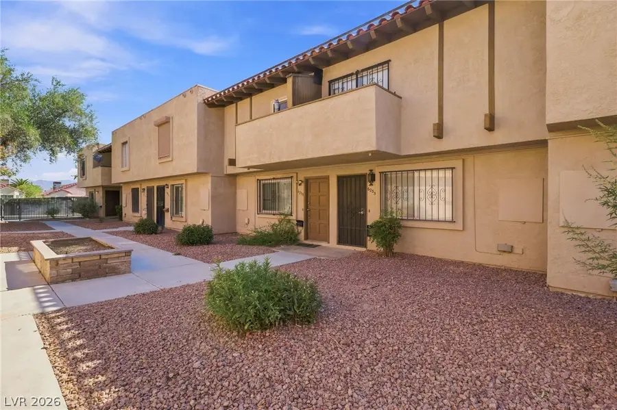 6233 W Washington Avenue, Las Vegas, NV 89107 - #2