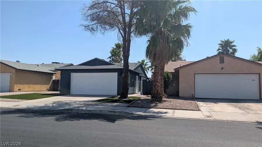 4640 Four Leaf Clover Drive, Las Vegas, NV 89122 - #2