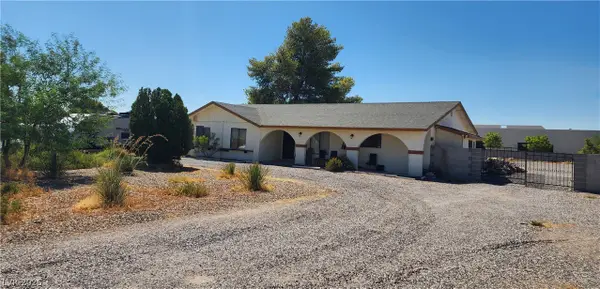6067 W Oquendo Road, Las Vegas, NV 89118