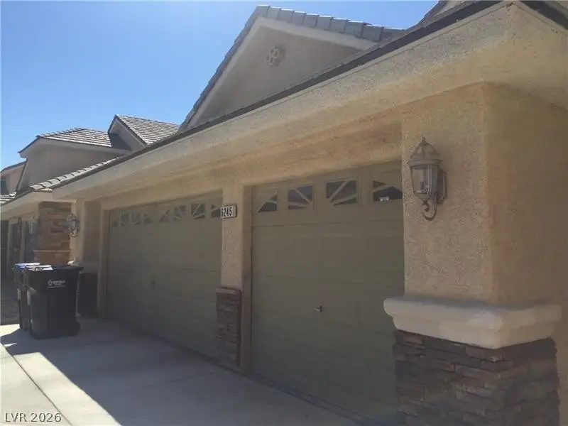 6245 Hawthorn Woods Avenue, Las Vegas, NV 89130 - #3