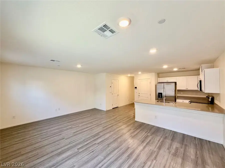 4495 Honey Hills Avenue, Las Vegas, NV 89141 - #3
