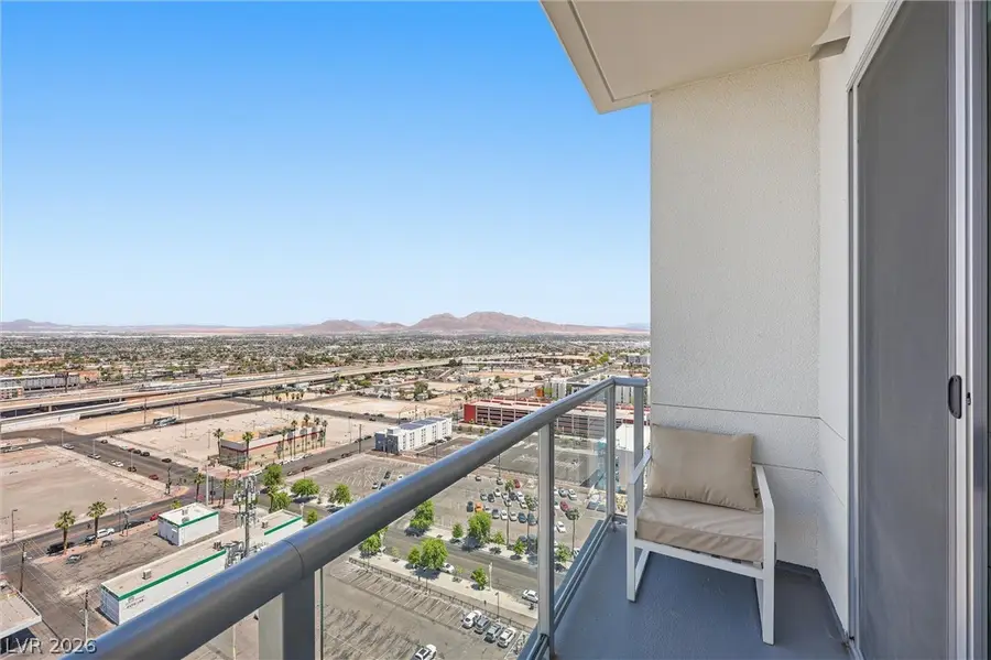 150 Las Vegas Boulevard #2004, Las Vegas, NV 89101 - #2