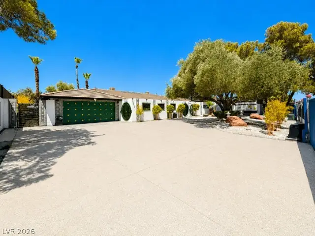 2929 El Camino Road, Las Vegas, NV 89146 - #1