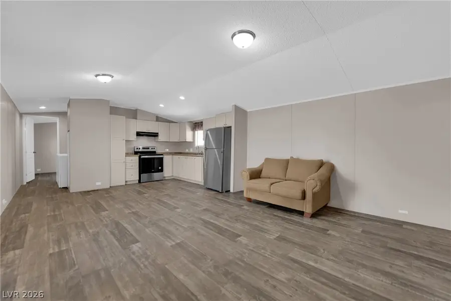 5240 Los Pinos Street, Las Vegas, NV 89122 - #3