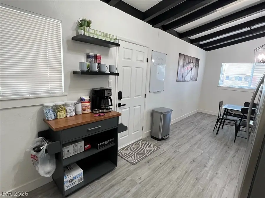 1821 Hassett Avenue, Las Vegas, NV 89104 - #3