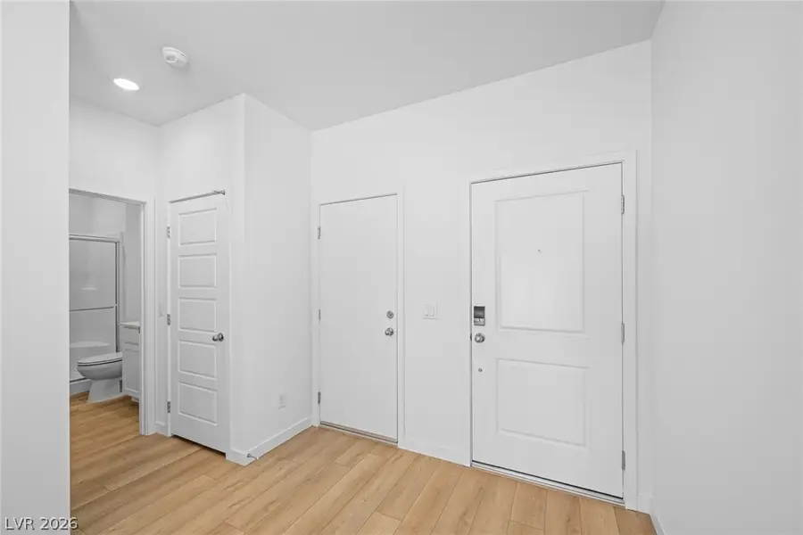 8154 Gusty Brook Street, Las Vegas, NV 89113 - #3
