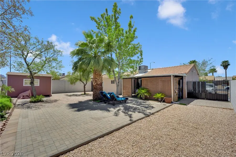 530 Grape Drive, Henderson, NV 89015 - #3