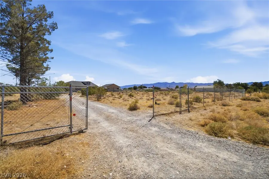 4991 E Cheyenne Way, Pahrump, NV 89061 - #3