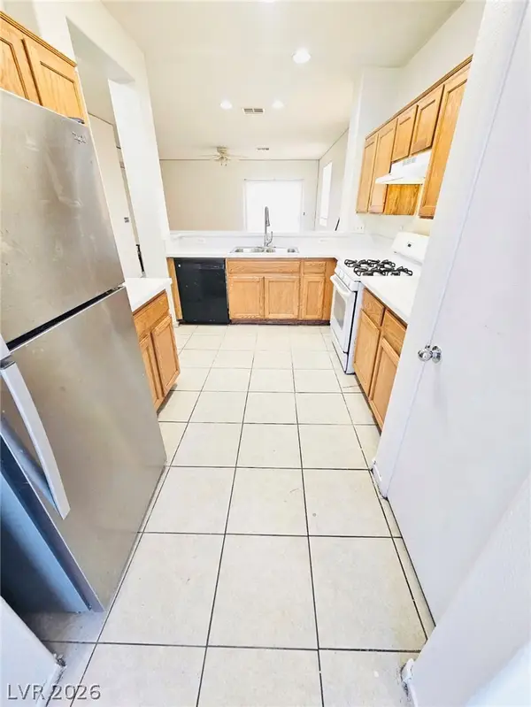 1833 Verde Mirada Drive, Las Vegas, NV 89115