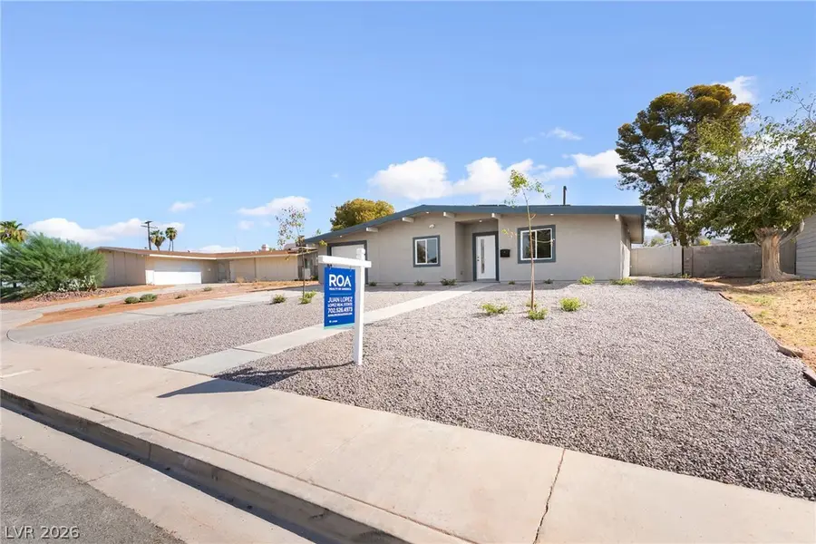 2542 Masters Circle, Las Vegas, NV 89142 - #2