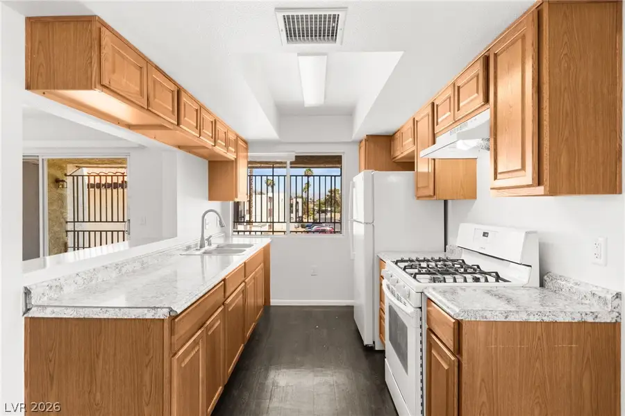 1405 Vegas Valley Drive #162, Las Vegas, NV 89169 - #2
