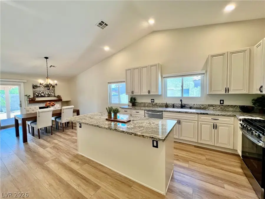 889 Cozy Valley Street Street, Henderson, NV 89015 - #3