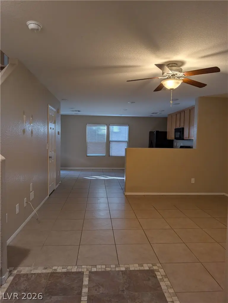 10734 S Old Ironsides Avenue, Las Vegas, NV 89166 - #3