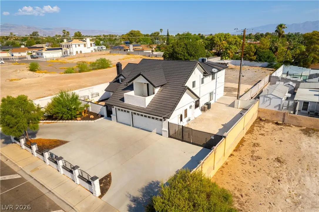 3200 W Oakey Boulevard, Las Vegas, NV 89102 - #1