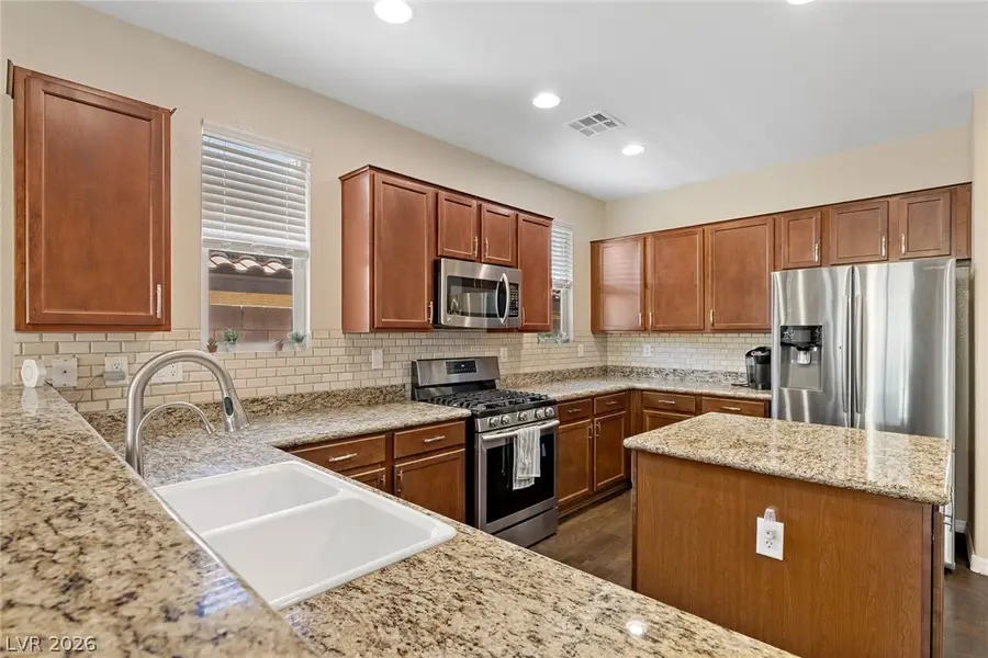 10420 Bays Mountain Avenue, Las Vegas, NV 89166 - #2