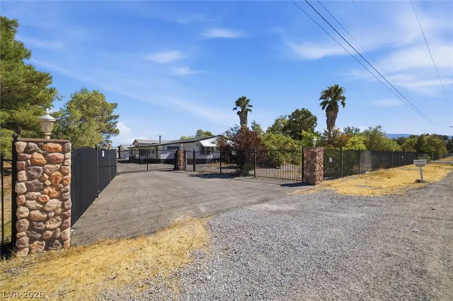 2920 W Charleston Park Avenue, Pahrump, NV 89048 - #2