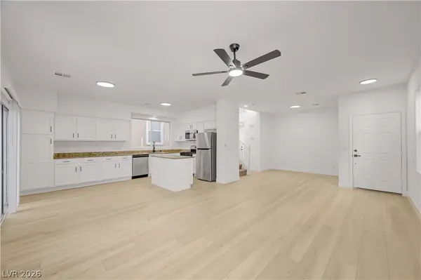 9553 Cabot Falls Avenue, Las Vegas, NV 89149