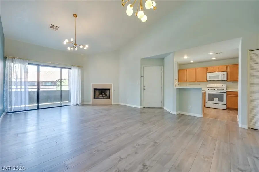 5066 S Rainbow Boulevard #205, Las Vegas, NV 89118 - #2