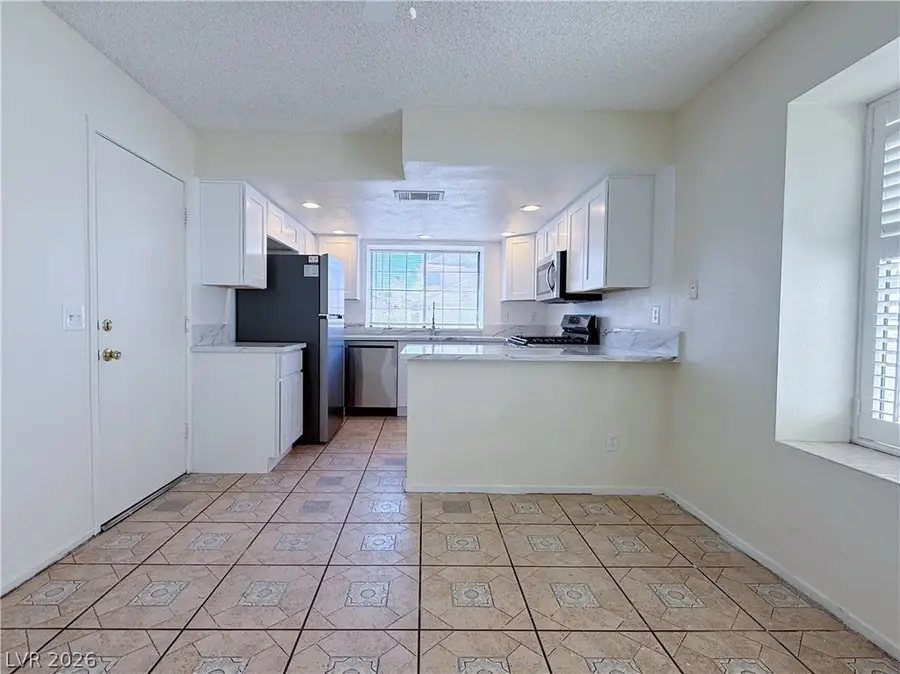 6544 Hartwood Road, Las Vegas, NV 89108 - #3