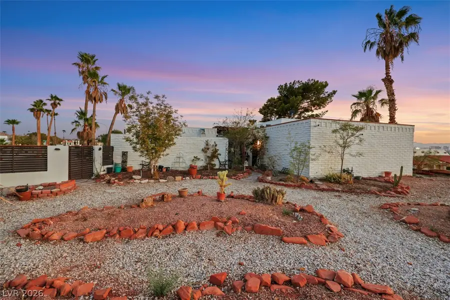 6744 Mountridge Drive, Las Vegas, NV 89110 - #3