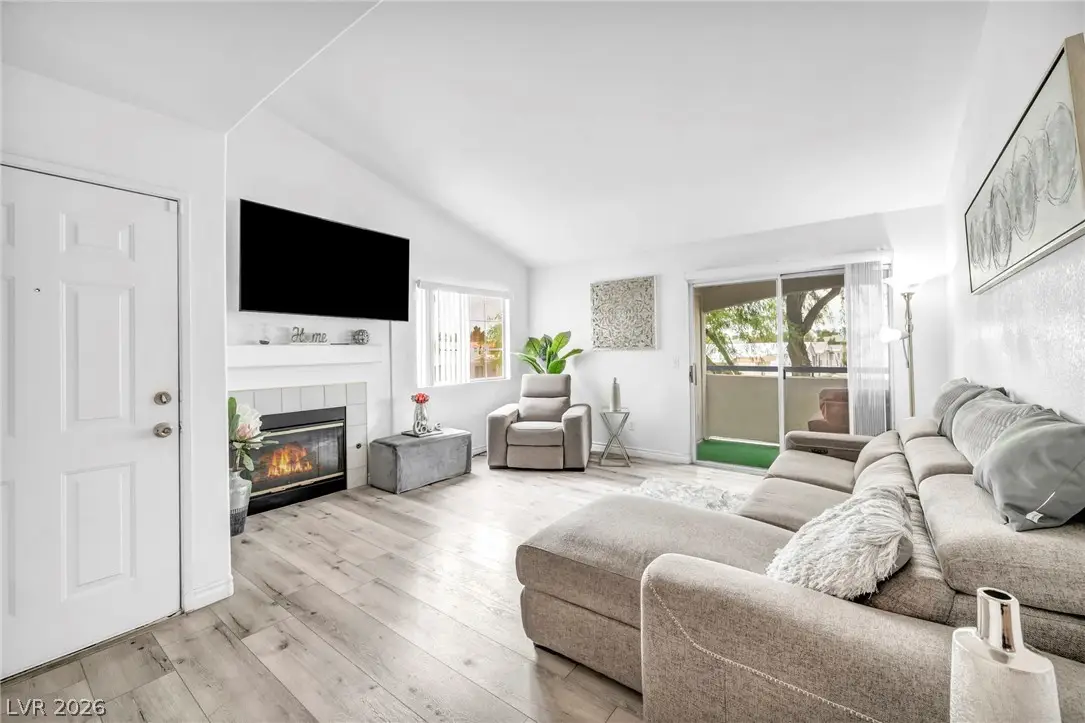 2725 S Nellis Boulevard #2103, Las Vegas, NV 89121 - #1