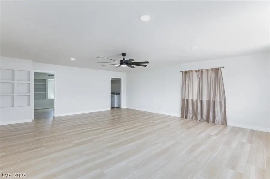 6121 Sonoma Circle, Las Vegas, NV 89107 - #2