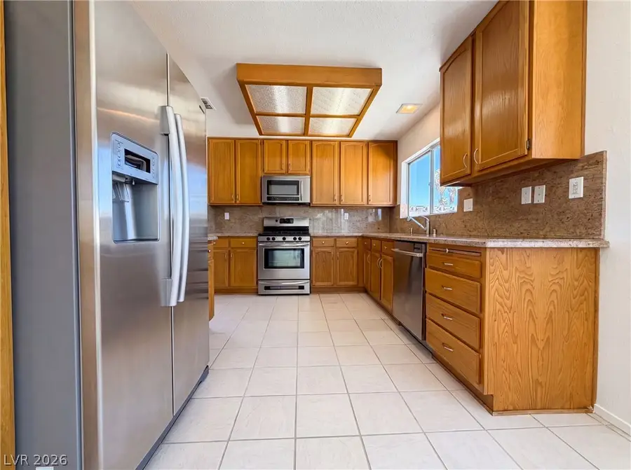 3152 Viewcrest Avenue, Henderson, NV 89014 - #2