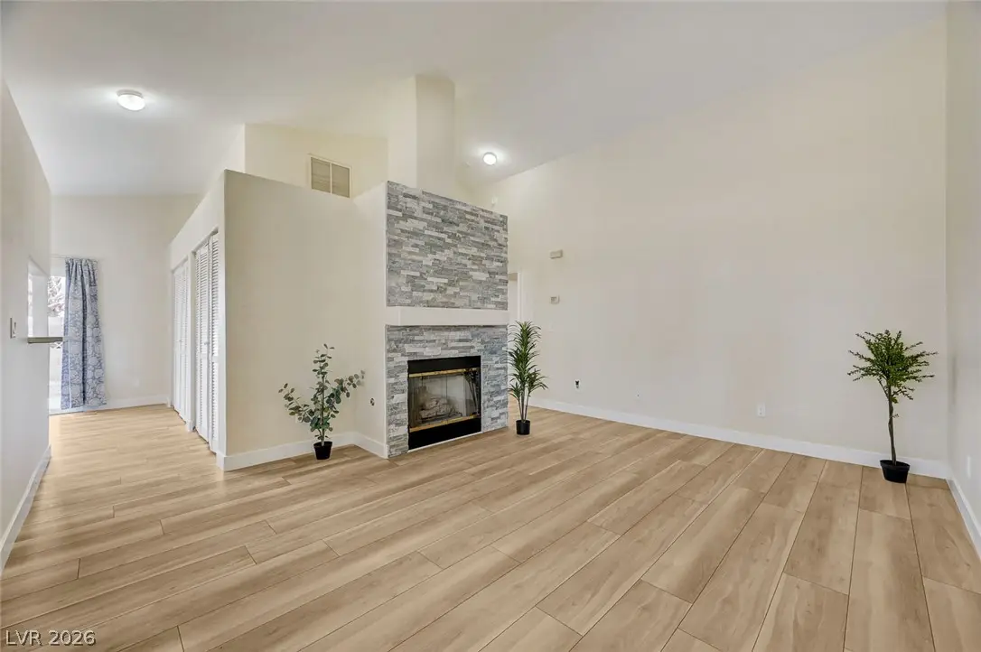 1632 N Torrey Pines Drive #101, Las Vegas, NV 89108 - #1