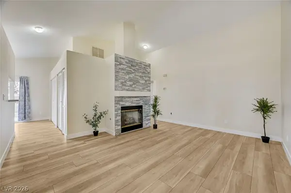 1632 N Torrey Pines Drive #101, Las Vegas, NV 89108