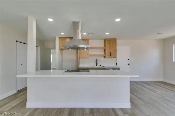 5901 Shawnee Avenue, Las Vegas, NV 89107