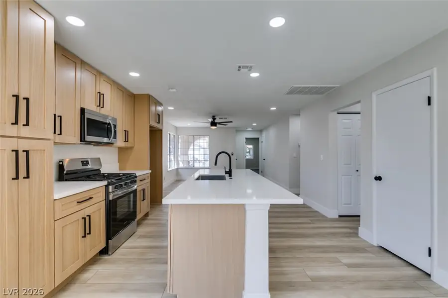 1640 Divinity Street, Las Vegas, NV 89142 - #3