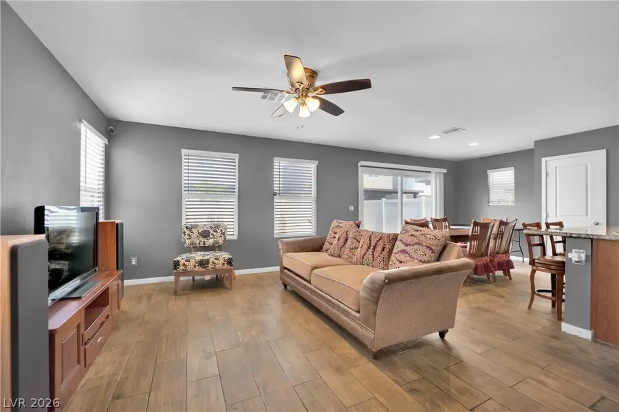 3674 Via Sonja Avenue, Las Vegas, NV 89115 - #3