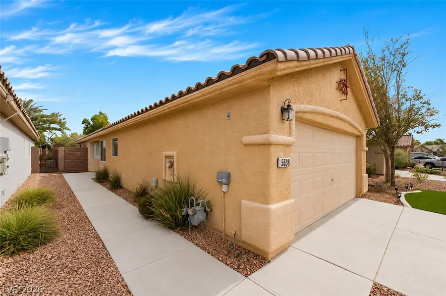 5698 Crowbush Cove Place, Las Vegas, NV 89122 - #3
