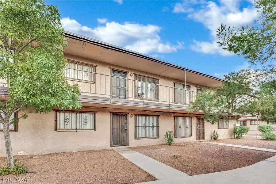 625 S Royal Crest Circle #11, Las Vegas, NV 89169 - #3