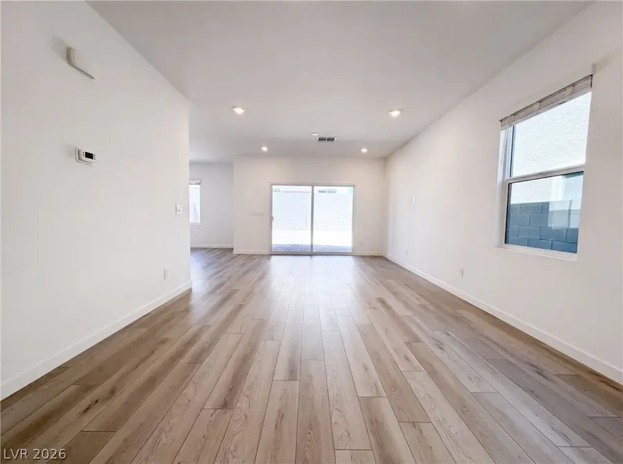 8364 Caldera Hills Avenue, Las Vegas, NV 89147 - #3