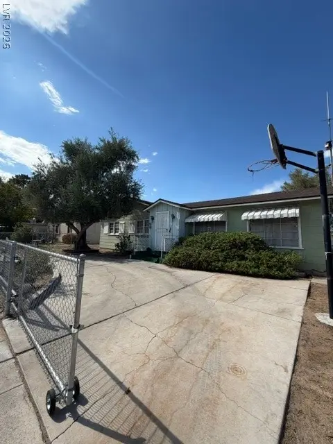 1929 Ballard Drive, Las Vegas, NV 89104 - #3