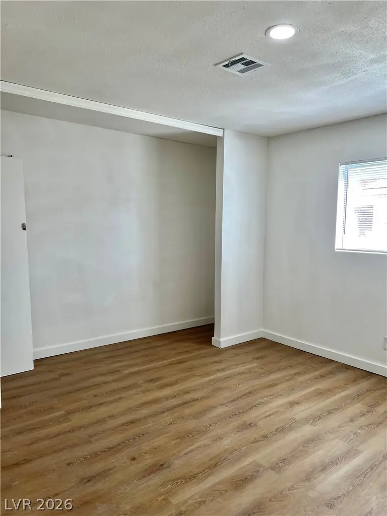 5116 Golden Lane #A, Las Vegas, NV 89119 - #2