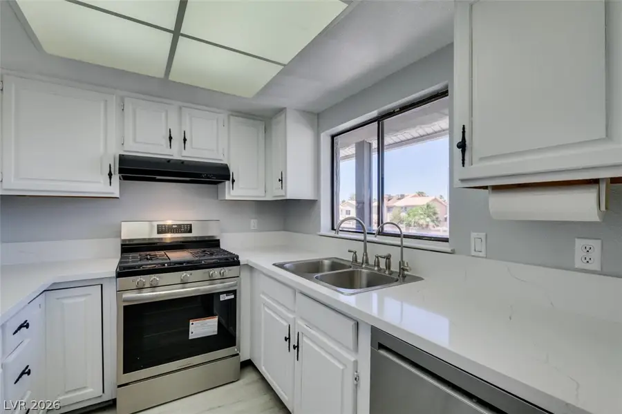 2832 Aster Court, Henderson, NV 89074 - #2