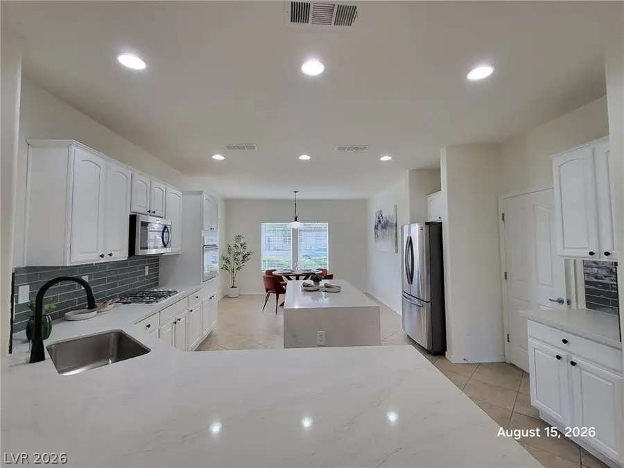 2116 Twin Falls Drive, Henderson, NV 89044 - #3