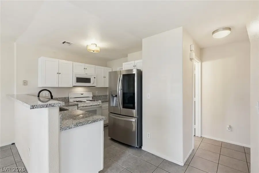 2520 Sierra Luna Avenue #102, Las Vegas, NV 89106 - #2