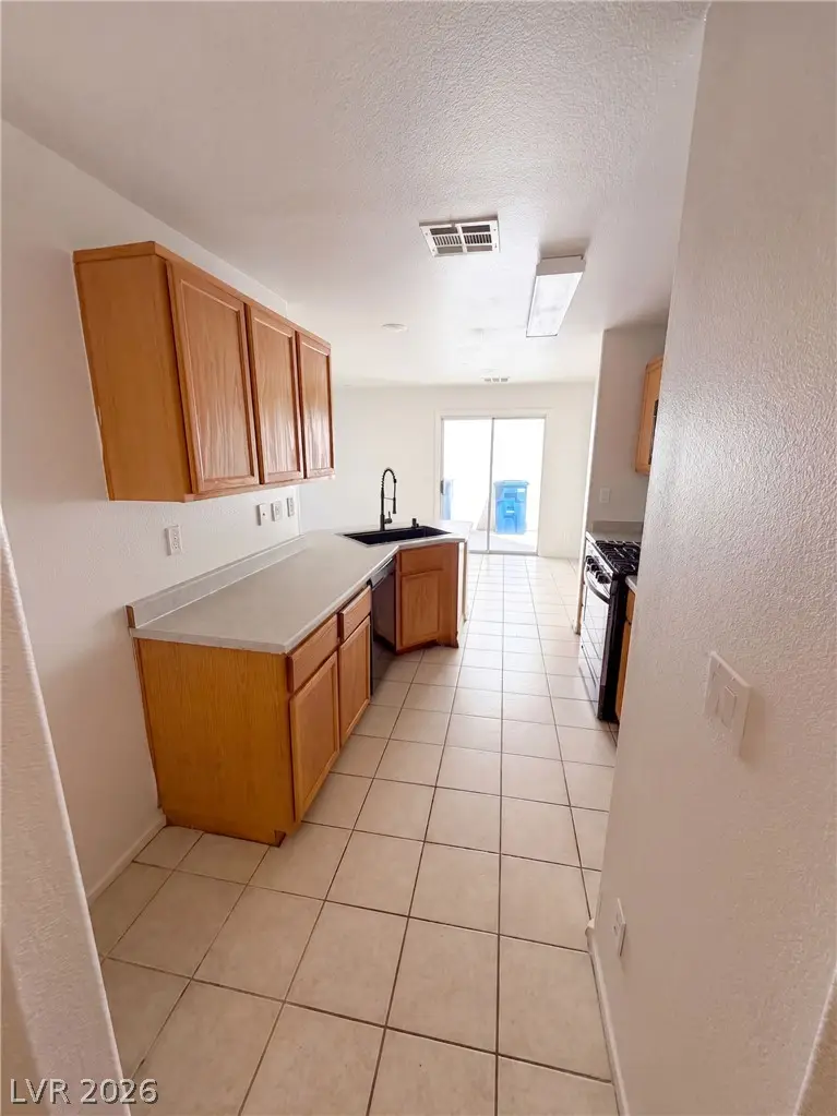 10040 Fragile Fields Street, Las Vegas, NV 89183 - #2