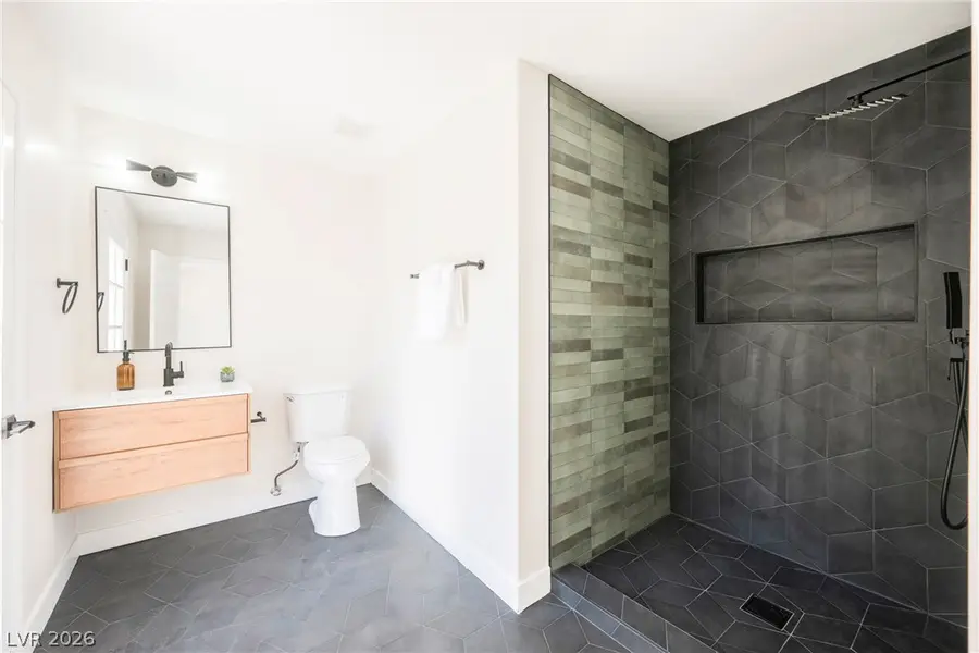 608 Tam O Shanter, Las Vegas, NV 89109 - #2