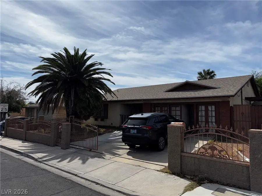 5025 Hayward Avenue, Las Vegas, NV 89122 - #2
