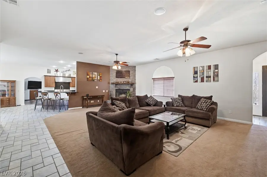 3890 Oakleaf Avenue, Pahrump, NV 89048 - #2