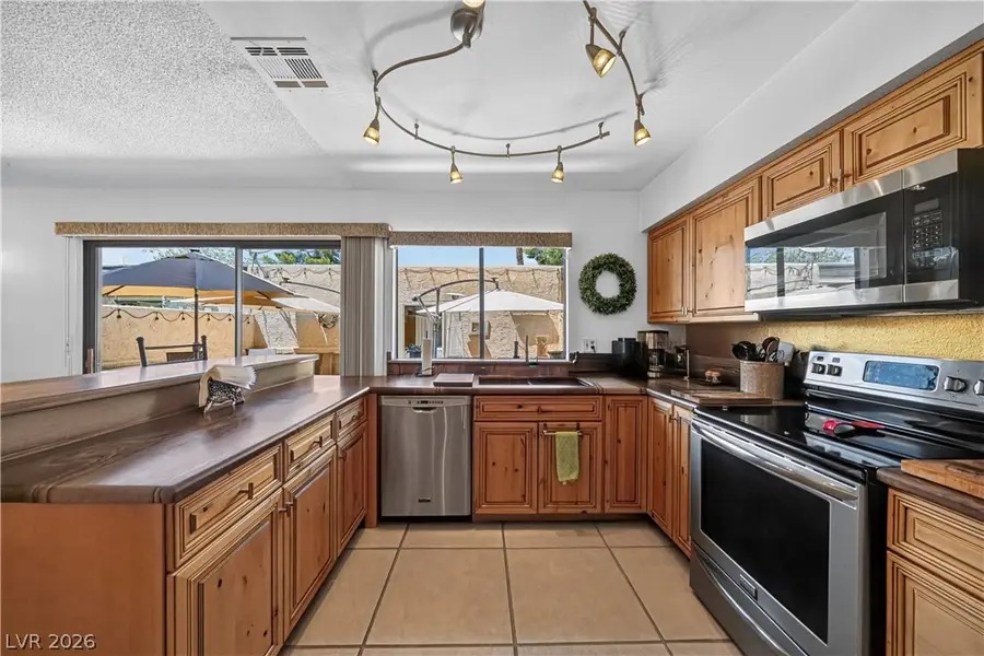 3209 Kinsale Court, Las Vegas, NV 89121 - #2