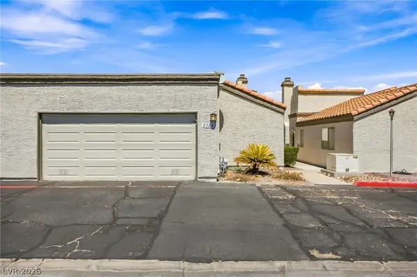 2124 Pebble Creek Lane, Laughlin, NV 89029